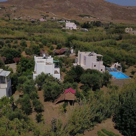 Villa Delona Engaraí Buitenkant foto