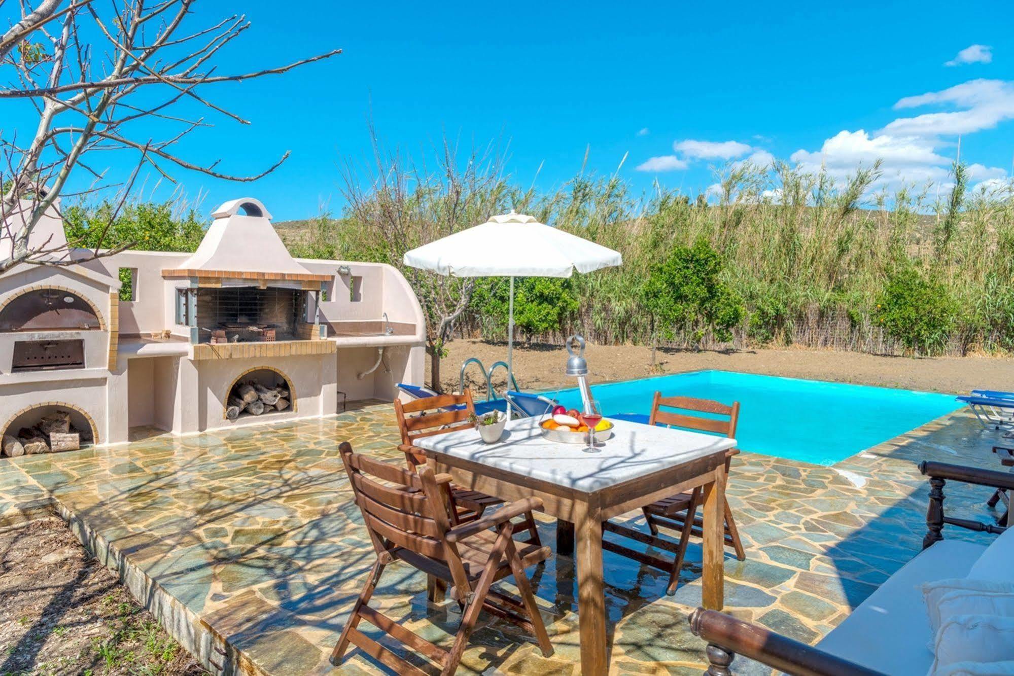 Villa Delona Engaraí Buitenkant foto